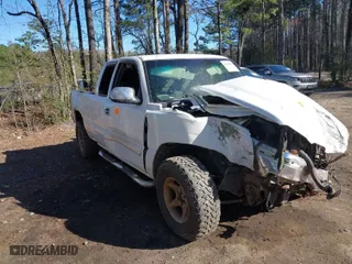 2003 Chevrolet Silverado 1500 LS with VIN 2GCEK19T531355306, listed as a IAAI auction lot 41804102 with 1 mi miles. Bid and sale history available at carsss.com. Image 1.