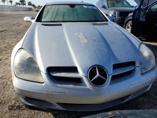 2006 Mercedes-Benz SLK-Class 3.0L with VIN WDBWK54F46F093982, listed as a Copart auction lot 75271914 with Not Provided miles and Salvage Title. Bid and sale history available at carsss.com. Image 5.