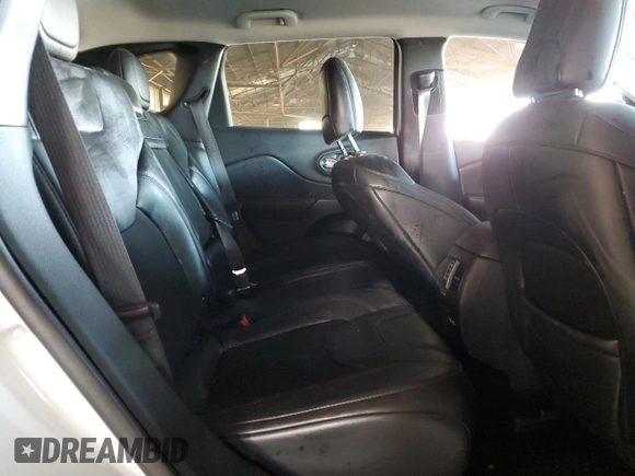 2019 Jeep Cherokee Trailhawk Elite with VIN 1C4PJMBX0KD314515, listed as a Copart auction lot 86926364 with 89,422 mi miles and Salvage Title. Bid and sale history available at carsss.com. Image 10.