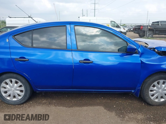 2016 Nissan Versa S with VIN 3N1CN7AP9GL829443, listed as a IAAI auction lot 42194357 with 112,064 mi miles and . Bid and sale history available at DreamBid. Image 14.