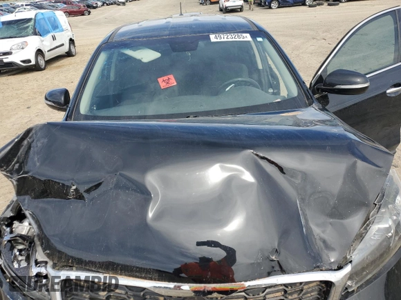 2019 Kia Sorento L with VIN 5XYPG4A30KG583497, listed as a Copart auction lot 49723285 with 107,474 mi miles and Salvage Title. Bid and sale history available at DreamBid. Image 13.