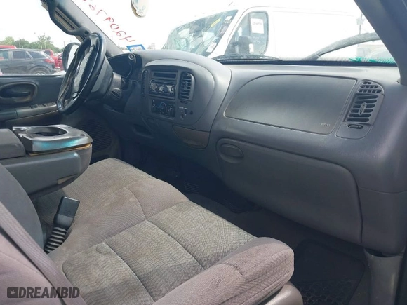 2002 Ford F-150 XL with VIN 2FTRX07242CA45481, listed as a IAAI auction lot 42097689 with 1 mi miles. Bid and sale history available at carsss.com. Image 5.