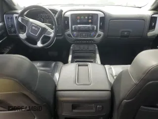 2015 GMC Sierra 2500HD SLT z VIN 1GT12ZE83FF658371, wystawiony jako Copart lot #50228565 z przebiegiem 126 077 mil mil oraz Szkoda całkowita • Salvage title. Historia ofert i sprzedaży dostępna na DreamBid. Obrazek 8.