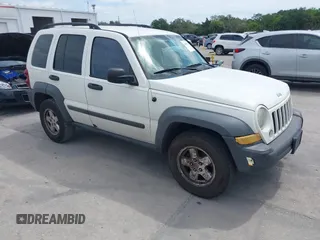 2007 Jeep Liberty Sport with VIN 1J4GL48K57W561086, listed as a IAAI auction lot 42094277 with 172,867 mi miles. Bid and sale history available at carsss.com. Image 1.