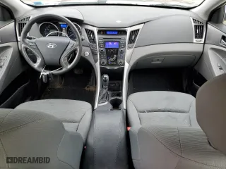 2013 Hyundai Sonata Hybrid with VIN KMHEC4A40DA075847, listed as a Copart auction lot 44607385 with 132,319 mi miles and Salvage Title. Bid and sale history available at carsss.com. Image 8.