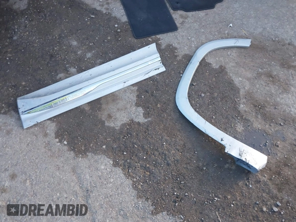 2020 GMC Terrain Denali с VIN 3GKALSEX4LL139346, выставлен на аукционе IAAI как лот 41129973 с пробегом 36 336 миль миль и . История ставок и продаж доступна на DreamBid. Изображение 12.