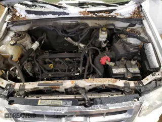 2010 Ford Escape XLT with VIN 1FMCU9D76AKD14542, listed as a Copart auction lot 43525125 with 202,601 mi miles and Clean Title. Bid and sale history available at carsss.com. Image 12.