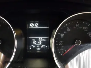 2015 Volkswagen Jetta SE z VIN 3VWD07AJ2FM315225, wystawiony jako IAAI lot #41929278 z przebiegiem 127 240 mil mil oraz . Historia ofert i sprzedaży dostępna na DreamBid. Obrazek 11.