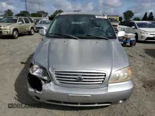 2003 Kia Sedona LX with VIN KNDUP131236474797, listed as a Copart auction lot 50842985 with 190,178 mi miles and Salvage Title. Bid and sale history available at carsss.com. Image 5.
