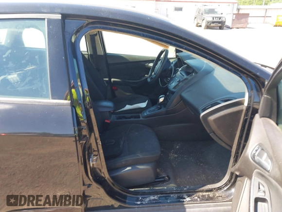 2016 Ford Focus SE with VIN 1FADP3F23GL235708, listed as a IAAI auction lot 42629556 with 139,777 mi miles and . Bid and sale history available at DreamBid. Image 5.