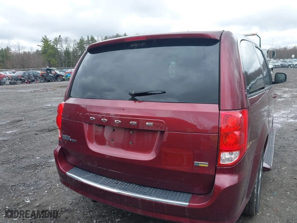 2018 Dodge Grand Caravan SE with VIN 2C4RDGBG2JR337890, listed as a IAAI auction lot 41967253 with 117,564 mi miles. Bid and sale history available at carsss.com. Image 16.