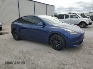 2022 Tesla Model Y Performance с VIN 7SAYGDEF2NF377637, выставлен на аукционе Copart как лот 59381695 с пробегом 39 230 миль миль и Списание • Salvage title. История ставок и продаж доступна на DreamBid. Изображение 4.