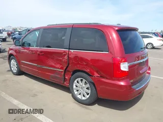 2014 Chrysler Town & Country Touring with VIN 2C4RC1BG9ER326259, listed as a IAAI auction lot 42160484 with 151,896 mi miles and . Bid and sale history available at DreamBid. Image 3.