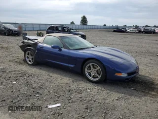 2004 Chevrolet Corvette z VIN 1G1YY32G345116088, wystawiony jako Copart lot #59514295 z przebiegiem 40 695 mil mil oraz Szkoda całkowita • Salvage title. Historia ofert i sprzedaży dostępna na DreamBid. Obrazek 4.