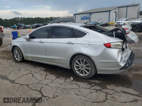 2017 Ford Fusion SE with VIN 3FA6P0HD1HR154537, listed as a Copart auction lot 53929195 with 188,909 mi miles and Clean Title. Bid and sale history available at carsss.com. Image 2.
