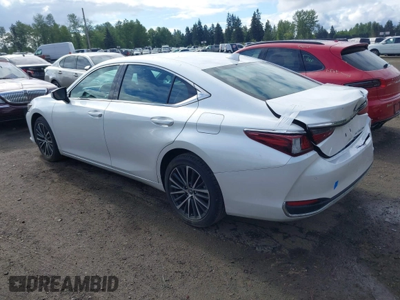 2024 Lexus ES 250 with VIN 58AD11D17RU012342, listed as a IAAI auction lot 42207023 with 12,930 mi miles and . Bid and sale history available at DreamBid. Image 3.
