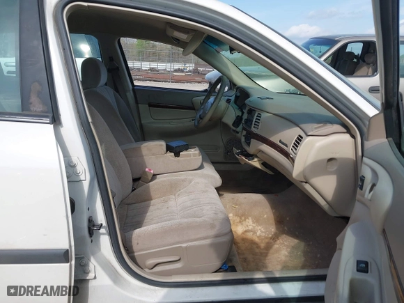 2002 Chevrolet Impala with VIN 2G1WF52E129332206, listed as a IAAI auction lot 41948667 with 166,365 mi miles. Bid and sale history available at carsss.com. Image 5.