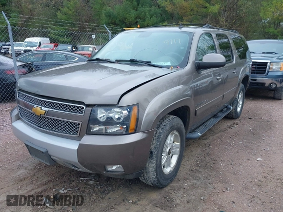 2013 Chevrolet Suburban LT with VIN 1GNSKJE70DR119447, listed as a IAAI auction lot 42169717 with 112,089 mi miles and . Bid and sale history available at DreamBid. Image 2.
