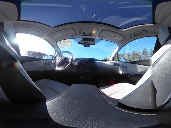 2017 Toyota Prius Two z VIN JTDKARFU1H3033538, wystawiony jako IAAI lot #42362770 z przebiegiem 74 671 mil mil oraz . Historia ofert i sprzedaży dostępna na DreamBid. Obrazek 18.