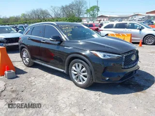 2019 Infiniti QX50 LUXE with VIN 3PCAJ5M31KF128562, listed as a IAAI auction lot 41965402 with 61,664 mi miles. Bid and sale history available at carsss.com. Image 1.