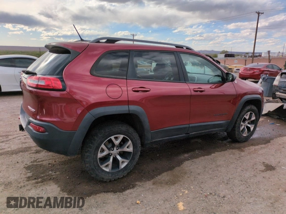 2015 Jeep Cherokee Trailhawk z VIN 1C4PJMBSXFW649425, wystawiony jako Copart lot #52900735 z przebiegiem 89 345 mil mil oraz Szkoda całkowita • Salvage title. Historia ofert i sprzedaży dostępna na DreamBid. Obrazek 3.