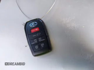 2023 Toyota Sienna XLE z VIN 5TDJRKEC7PS163115, wystawiony jako IAAI lot #42097393 z przebiegiem 63 514 mil mil oraz . Historia ofert i sprzedaży dostępna na DreamBid. Obrazek 11.