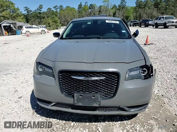 2018 Chrysler 300 Touring L with VIN 2C3CCAAGXJH208264, listed as a Copart auction lot 50007395 with 195,302 mi miles and Salvage Title. Bid and sale history available at carsss.com. Image 14.
