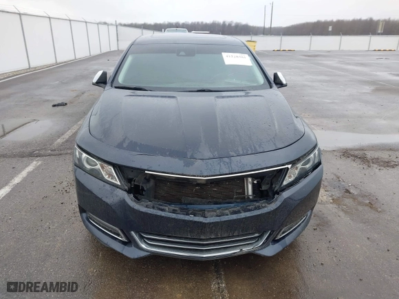 2015 Chevrolet Impala LTZ with VIN 2G1165S36F9245514, listed as a IAAI auction lot 41228581 with 139,691 mi miles. Bid and sale history available at carsss.com. Image 12.