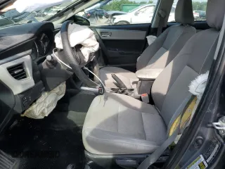 2014 Toyota Corolla L z VIN 2T1BURHE9EC123570, wystawiony jako Copart lot #64929045 z przebiegiem 128 731 mil mil oraz Szkoda całkowita • Salvage title. Historia ofert i sprzedaży dostępna na DreamBid. Obrazek 7.