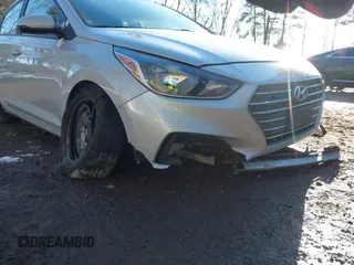 2021 Hyundai Accent SE z VIN 3KPC24A6XME134920, wystawiony jako IAAI lot #41394321 z przebiegiem 73 028 mil mil oraz . Historia ofert i sprzedaży dostępna na DreamBid. Obrazek 6.