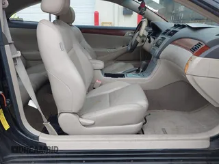 2006 Toyota Solara SE z VIN 4T1CA30PX6U089730, wystawiony jako IAAI lot #41425462 z przebiegiem 197 290 mil mil oraz . Historia ofert i sprzedaży dostępna na DreamBid. Obrazek 5.