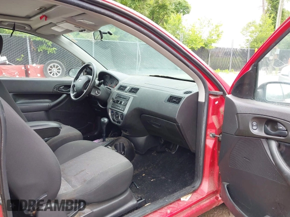 2006 Ford Focus S with VIN 1FAFP31N76W148918, listed as a IAAI auction lot 42445869 with 84,567 mi miles and . Bid and sale history available at DreamBid. Image 5.