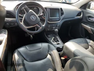 2018 Jeep Cherokee Limited с VIN 1C4PJMDX7JD622180, выставлен на аукционе Copart как лот 60459705 с пробегом 68 892 миль миль и Списание • Salvage title. История ставок и продаж доступна на DreamBid. Изображение 8.