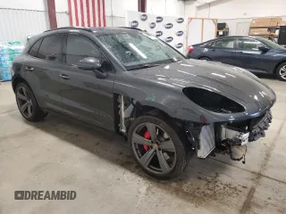 2023 Porsche Macan S z VIN WP1AG2A58PLB41864, wystawiony jako Copart lot #56189785 z przebiegiem 7112 mil mil oraz Szkody całkowita. Historia ofert i sprzedaży dostępna na DreamBid. Obrazek 4.