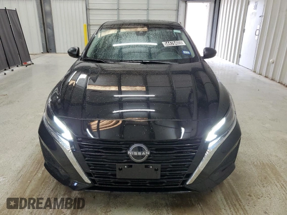 2025 Nissan Altima SV with VIN 1N4BL4DV1SN344137, listed as a Copart auction lot 54478405 with 11,118 mi miles and Clean Title. Bid and sale history available at DreamBid. Image 5.
