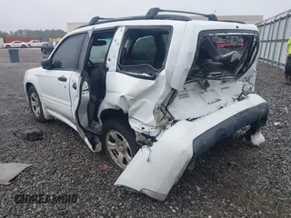 2006 Subaru Forester 2.5 X with VIN JF1SG63676H717812, listed as a IAAI auction lot 41920010 with 137,872 mi miles. Bid and sale history available at carsss.com. Image 3.