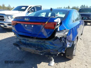 2021 Kia Forte FE with VIN 3KPF24AD7ME284348, listed as a IAAI auction lot 41836535 with 54,589 mi miles and . Bid and sale history available at carsss.com. Image 6.