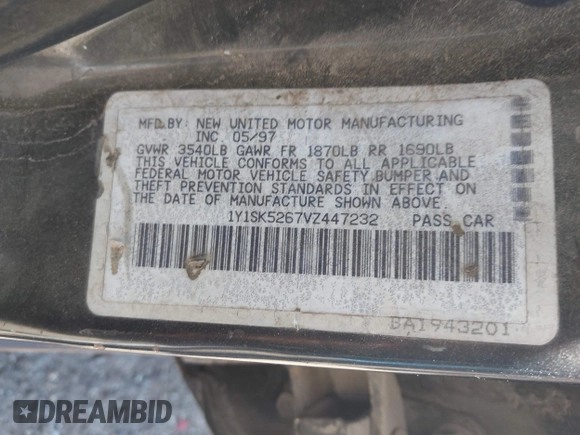 1997 Geo Prizm LSi z VIN 1Y1SK5267VZ447232, wystawiony jako IAAI lot #42289597 z przebiegiem 100 974 mil mil oraz . Historia ofert i sprzedaży dostępna na DreamBid. Obrazek 9.