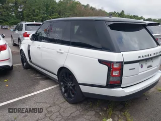 2015 Land Rover Range Rover Supercharged z VIN SALGS2TF3FA240711, wystawiony jako IAAI lot #42769373 z przebiegiem 139 862 mil mil oraz . Historia ofert i sprzedaży dostępna na DreamBid. Obrazek 3.