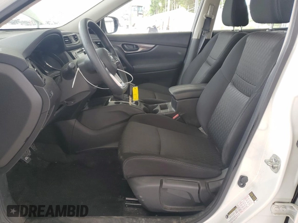 2020 Nissan Rogue S z VIN JN8AT2MT5LW039801, wystawiony jako Copart lot #60525875 z przebiegiem 92 095 mil mil oraz Czysty tytuł • Clean title. Historia ofert i sprzedaży dostępna na DreamBid. Obrazek 7.