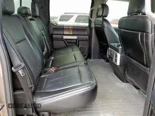 2018 Ford F-150 XL z VIN 1FTEW1C57JKD03381, wystawiony jako Copart lot #56891755 z przebiegiem 163 804 mil mil oraz Szkoda całkowita • Salvage title. Historia ofert i sprzedaży dostępna na DreamBid. Obrazek 10.