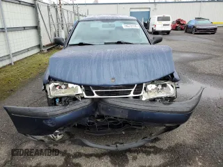 1995 Saab 900 SE z VIN YS3DF35N0S2006497, wystawiony jako Copart lot #74573174 z przebiegiem 249 284 mil mil oraz Szkoda całkowita • Salvage title. Historia ofert i sprzedaży dostępna na DreamBid. Obrazek 5.