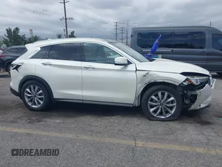 2020 Infiniti QX50 Luxe с VIN 3PCAJ5M12LF100527, выставлен на аукционе IAAI как лот 42231641 с пробегом 53 859 миль миль и . История ставок и продаж доступна на DreamBid. Изображение 13.