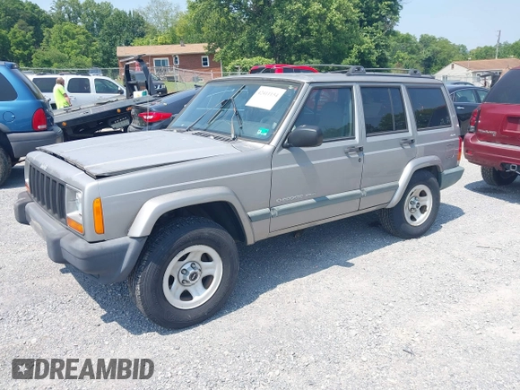 2000 Jeep Cherokee with VIN 1J4FF48S5YL174768, listed as a IAAI auction lot 42411154 with 204,428 mi miles and . Bid and sale history available at DreamBid. Image 18.