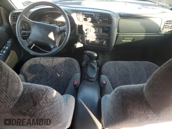 1998 GMC Jimmy SLE with VIN 1GKDT13W6W2543854, listed as a Copart auction lot 76004664 with 157,457 mi miles and Salvage Title. Bid and sale history available at carsss.com. Image 8.