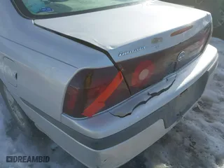2004 Chevrolet Impala with VIN 2G1WF52E249107974, listed as a IAAI auction lot 41609716 with 259,511 mi miles. Bid and sale history available at carsss.com. Image 6.