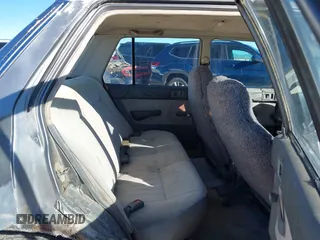 1985 Honda Civic z VIN JHMAK5433FS009299, wystawiony jako IAAI lot #41576709 z przebiegiem 152 094 mil mil oraz . Historia ofert i sprzedaży dostępna na DreamBid. Obrazek 8.