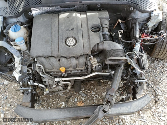 2012 Volkswagen Beetle 2.5L with VIN 3VWJX7AT9CM643253, listed as a Copart auction lot 75491364 with 0 mi miles and Clean Title. Bid and sale history available at carsss.com. Image 11.