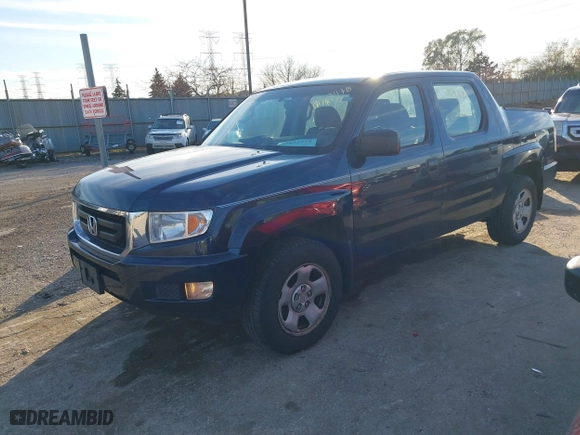 2010 Honda Ridgeline RT with VIN 5FPYK1F24AB009225, listed as a IAAI auction lot 40822938 with 273,986 mi miles. Bid and sale history available at carsss.com. Image 17.