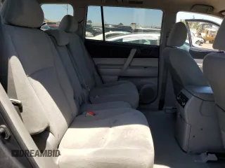 2010 Toyota Highlander with VIN 5TDZK3EH4AS010062, listed as a Copart auction lot 62936505 with 320,201 mi miles and Salvage title. Bid and sale history available at DreamBid. Image 11.